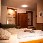 Gasthof Wellness - Viktorka, Herecky Dum 3*
