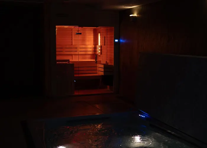 Wellness - Viktorka, Herecky Dum 3* Česká Skalice